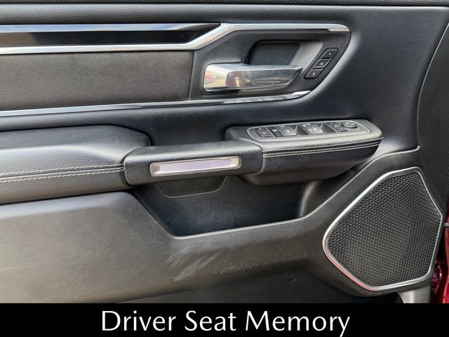 Used 2022 RAM 1500 Laramie w/ Sport Appearance Package image 17