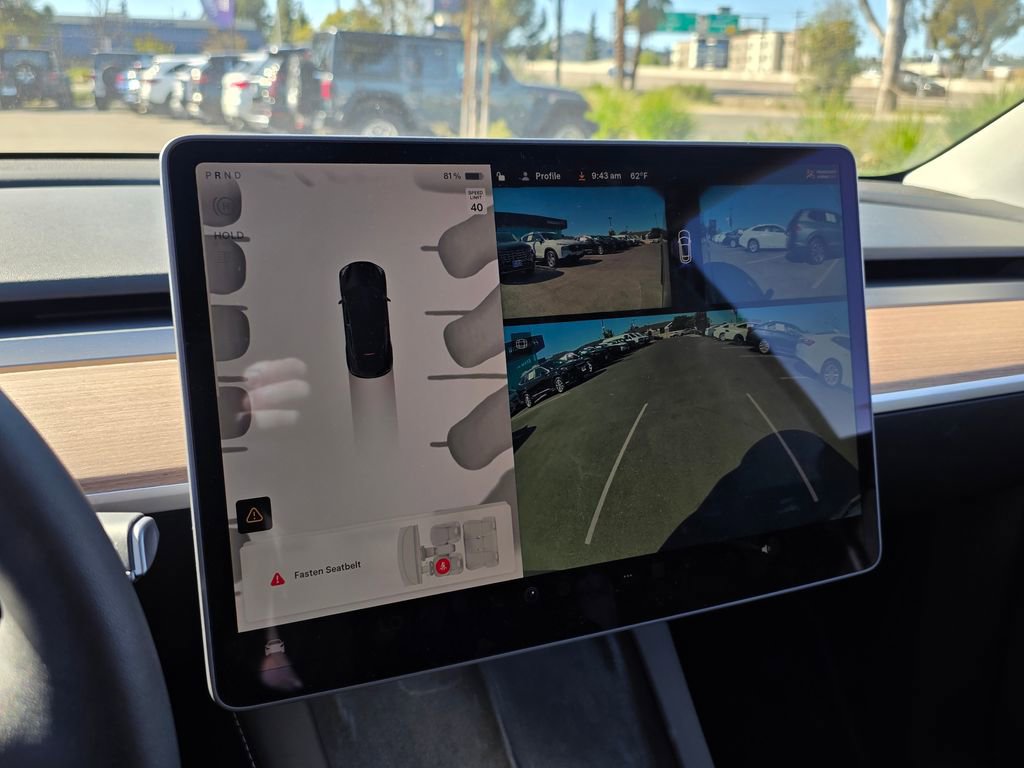 Used 2025 Tesla Model Y Performance image 28