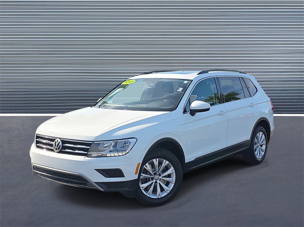 Used 2018 Volkswagen Tiguan SE w/ Panoramic Sunroof Package 360° Tour