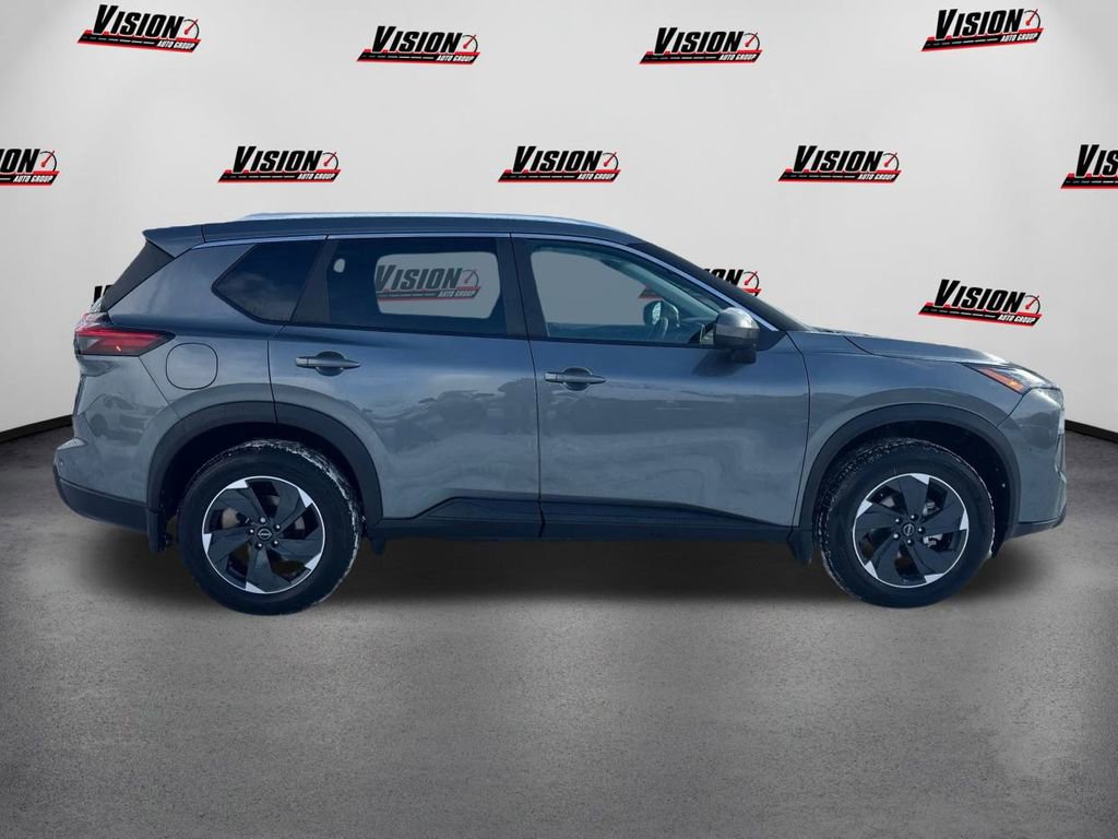 Certified 2024 Nissan Rogue SV w/ SV Premium Package image 4