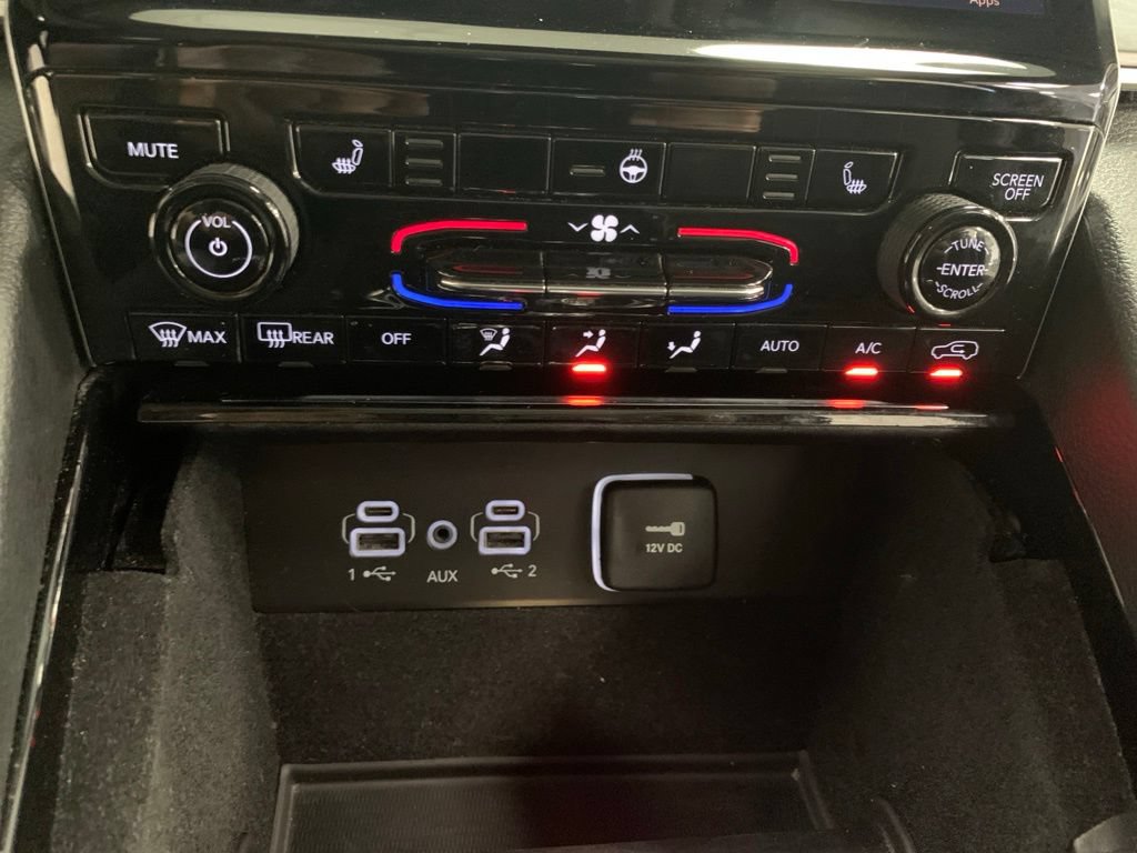 Certified 2021 Jeep Grand Cherokee L Limited RWD image 28