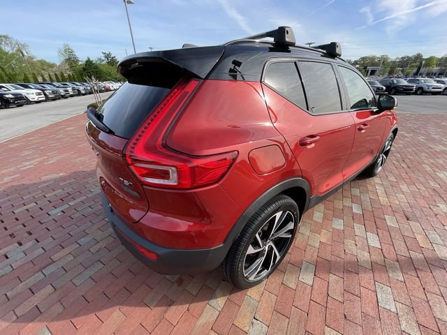 Used 2022 Volvo XC40 T5 R-Design w/ Advanced Package AWD/4WD image 35