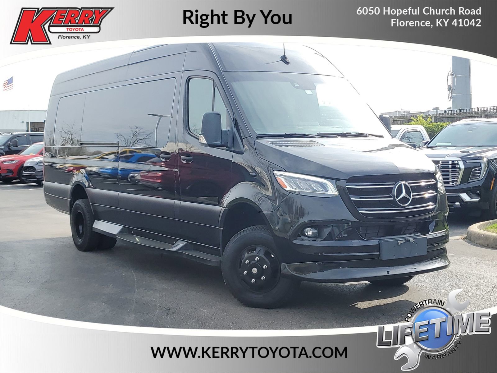Used 2023 Mercedes-Benz Sprinter 3500 image 1
