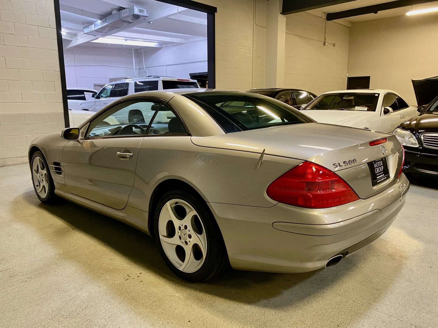 Used 2005 Mercedes-Benz SL 500 image 9