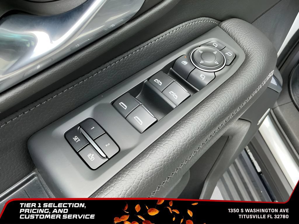 Used 2021 GMC Yukon Denali AWD/4WD image 30