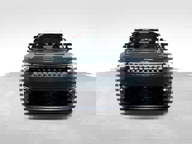 New 2026 Jeep Grand Wagoneer Summit w/ 8-Passenger Seating Package image 3