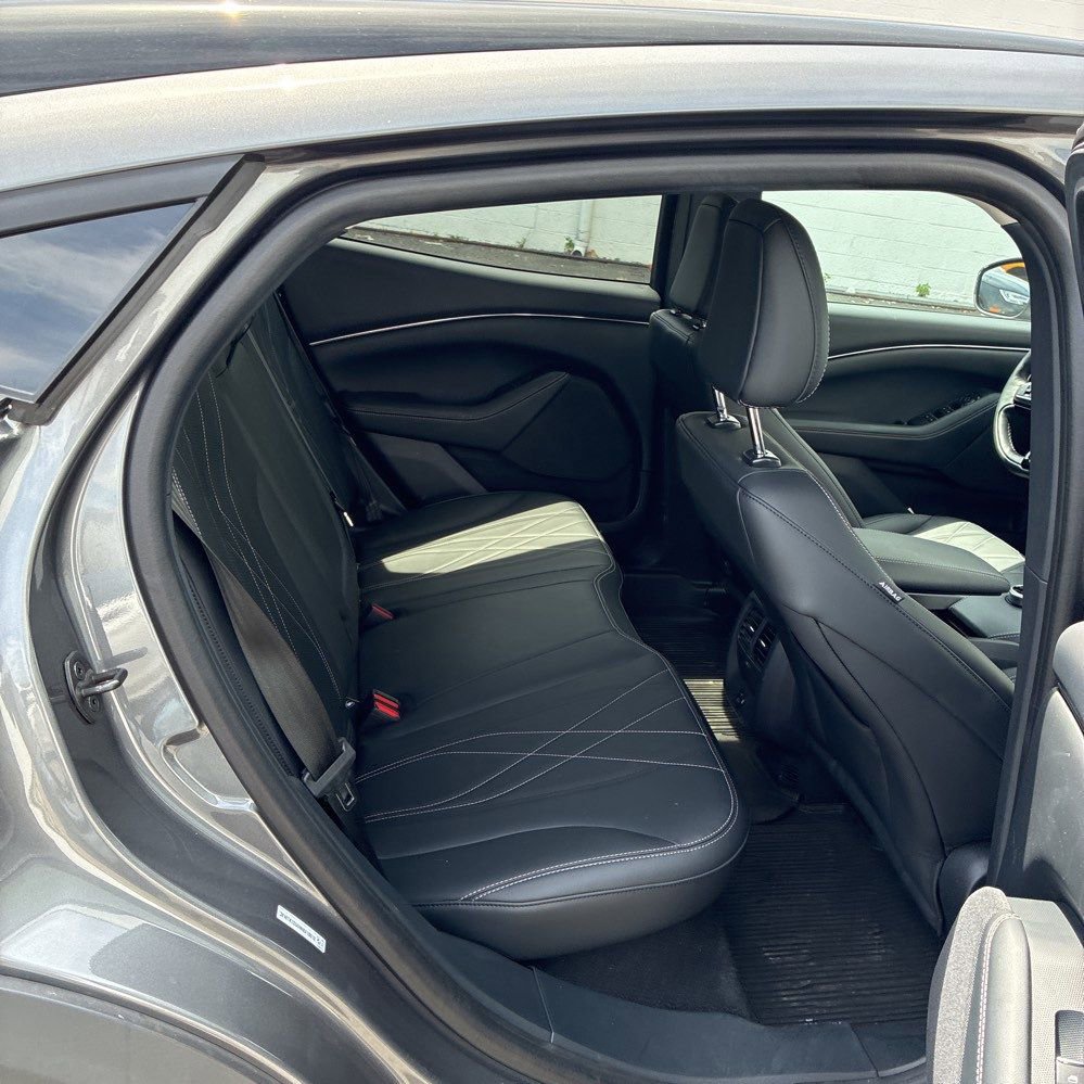 Certified 2021 Ford Mustang Mach-E Select w/ Comfort/Technology Package AWD/4WD image 8