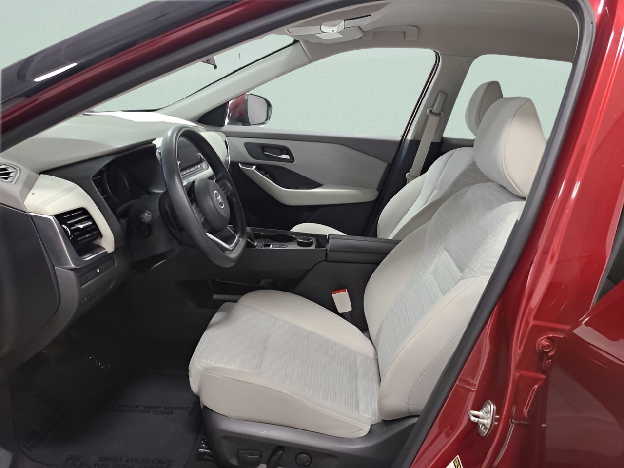 Used 2021 Nissan Rogue SV AWD/4WD image 16