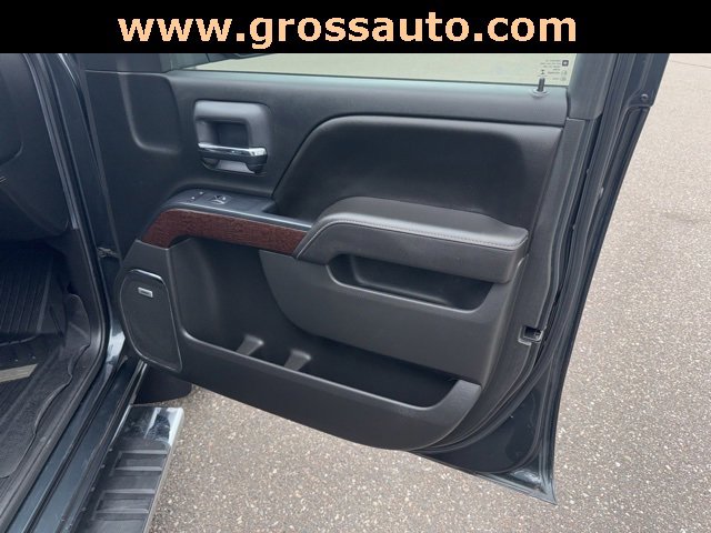 Used 2017 GMC Sierra 1500 SLT w/ SLT Premium Package image 39