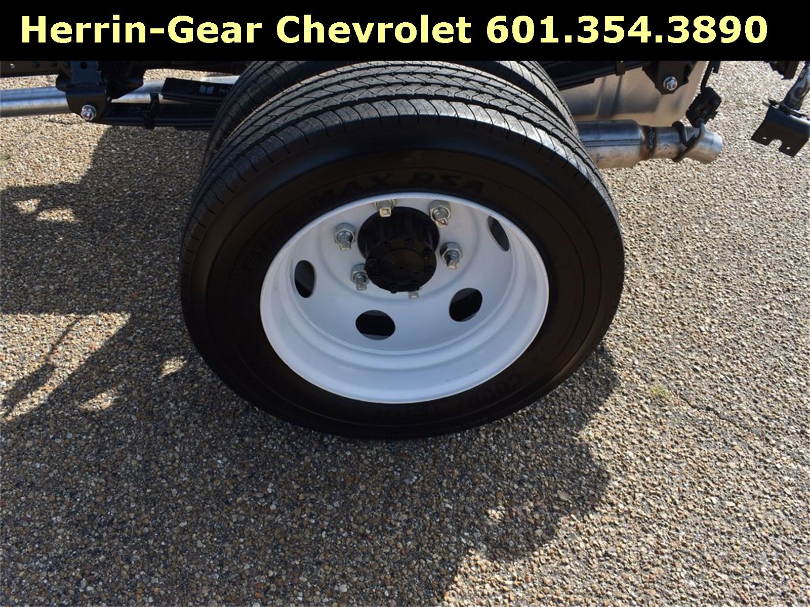 New 2025 Chevrolet Low Cab Forward image 12