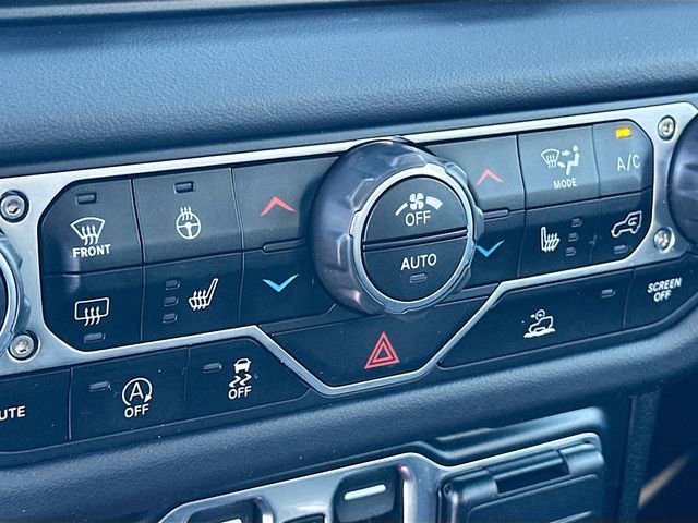 Used 2024 Jeep Wrangler Unlimited Rubicon w/ XTREMEE 35" Tire Package image 19