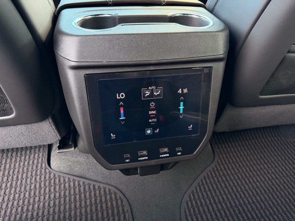 New 2027 GMC Yukon Denali Ultimate AWD/4WD image 22