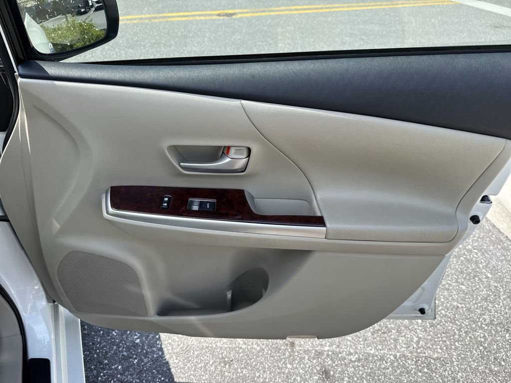 Used 2013 Toyota Prius V Two image 44