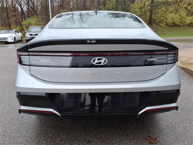 New 2026 Hyundai Sonata SEL image 5