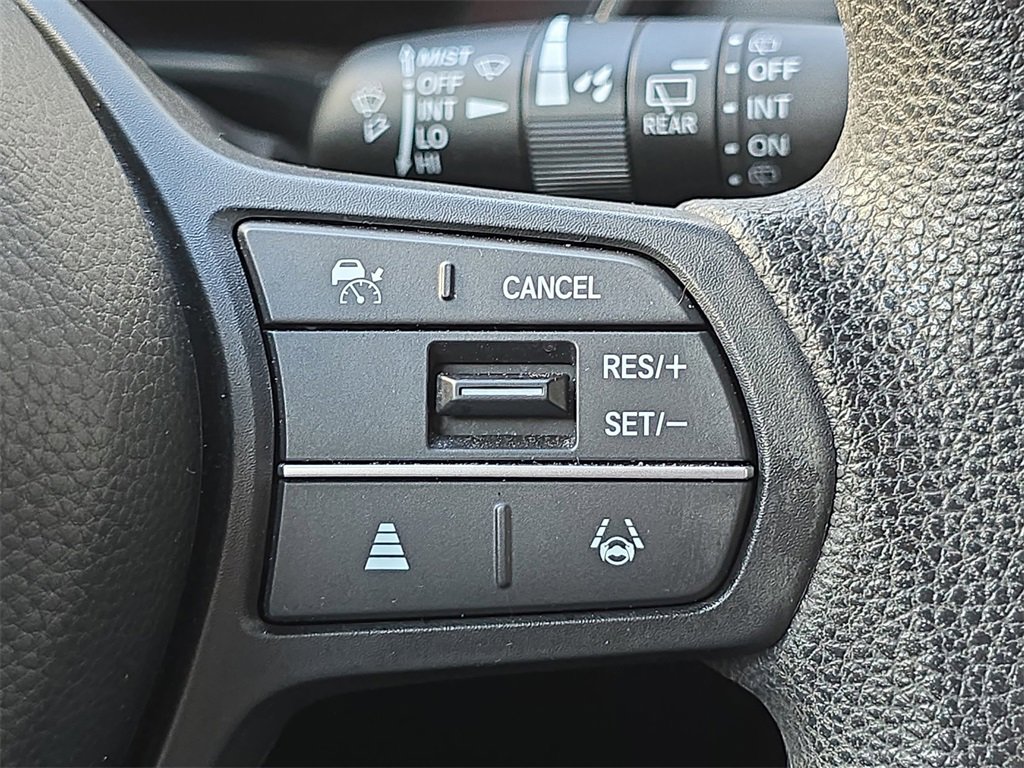 Used 2023 Honda CR-V EX image 18