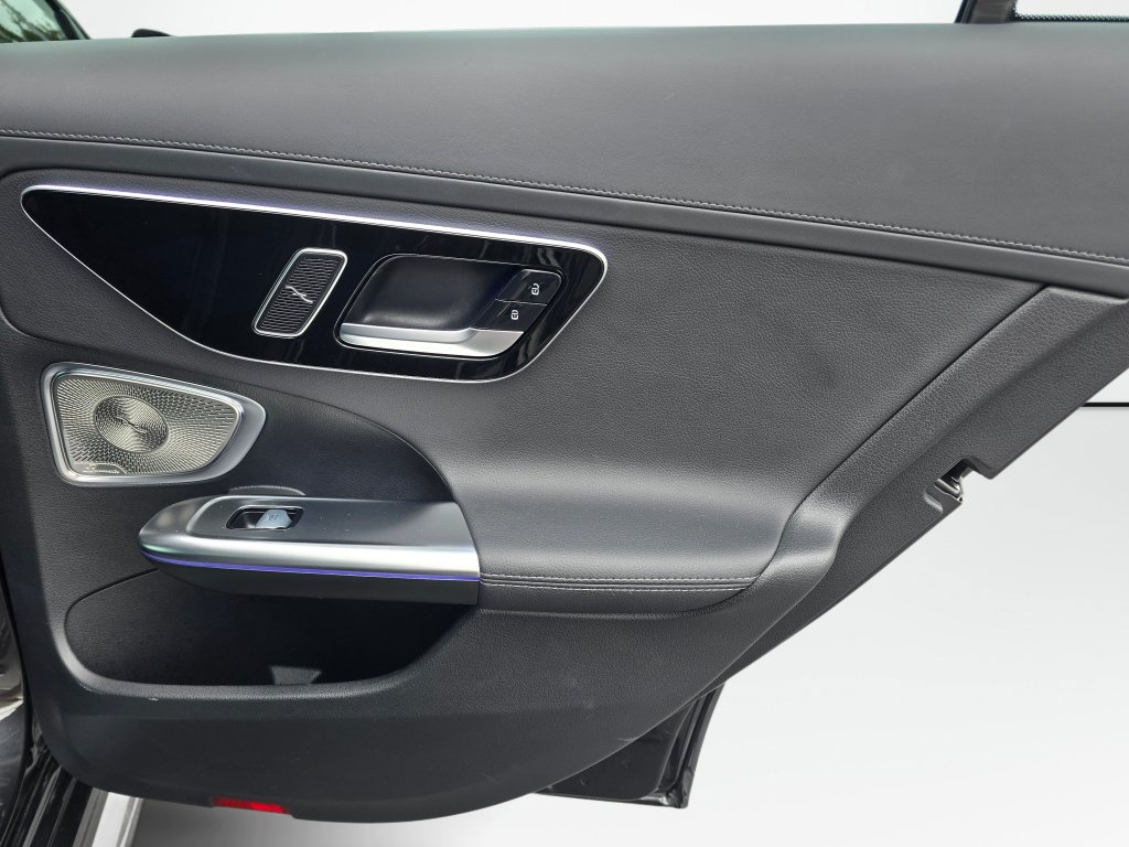 Used 2023 Mercedes-Benz C 300 4MATIC Sedan image 25