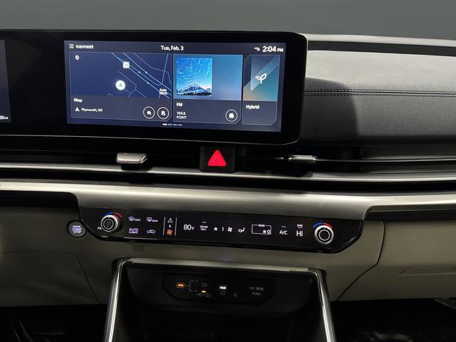 Used 2025 Kia Carnival SX image 9