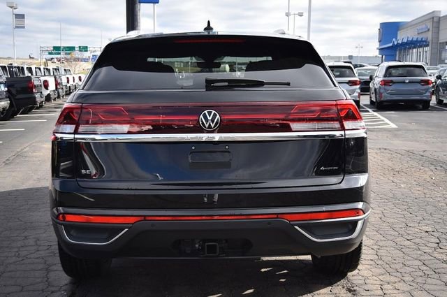 New 2026 Volkswagen Atlas Cross Sport SE image 6