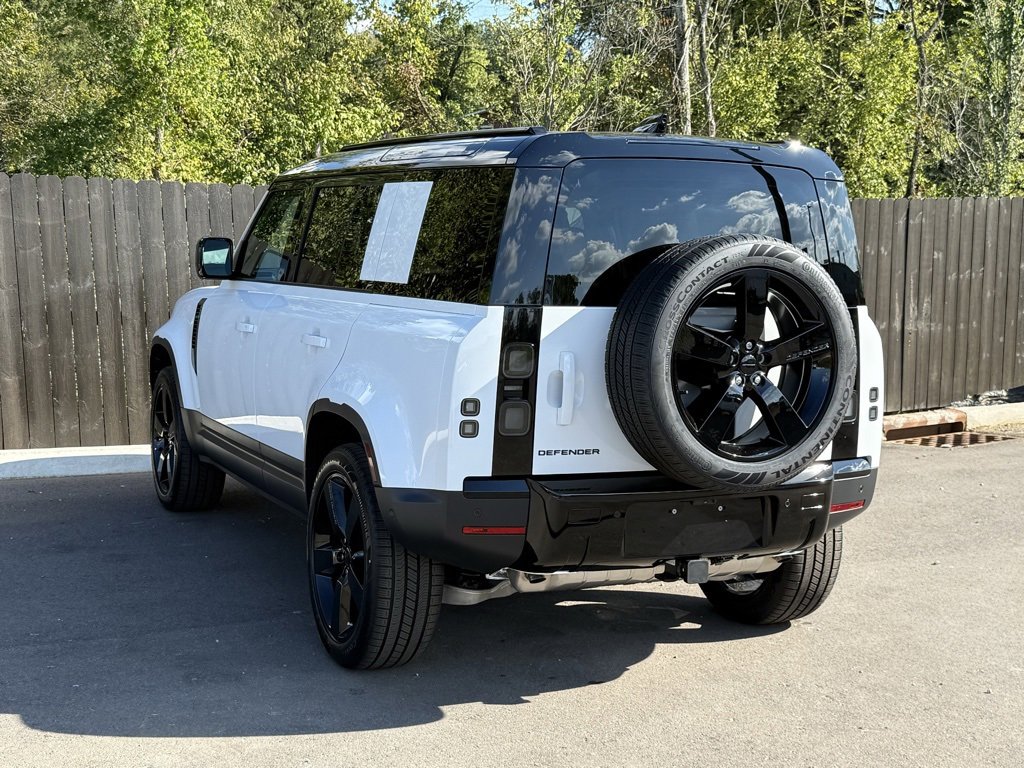 New 2026 Land Rover Defender 110 S image 3