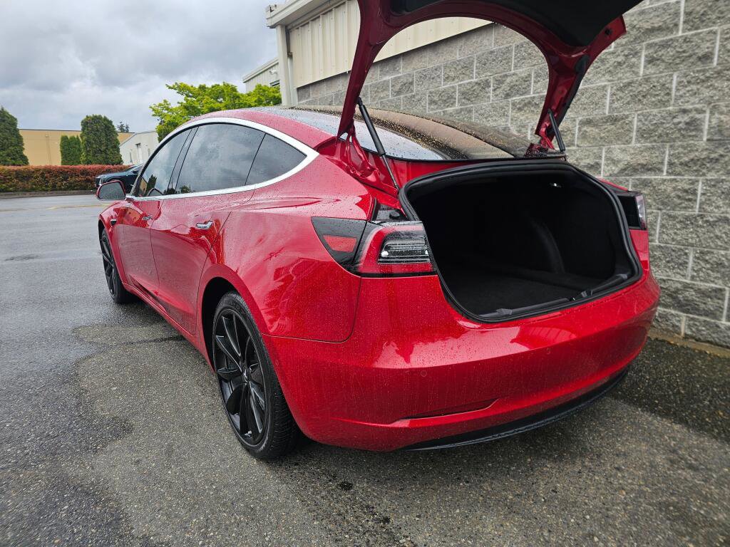 Used 2018 Tesla Model 3 Long Range RWD image 7