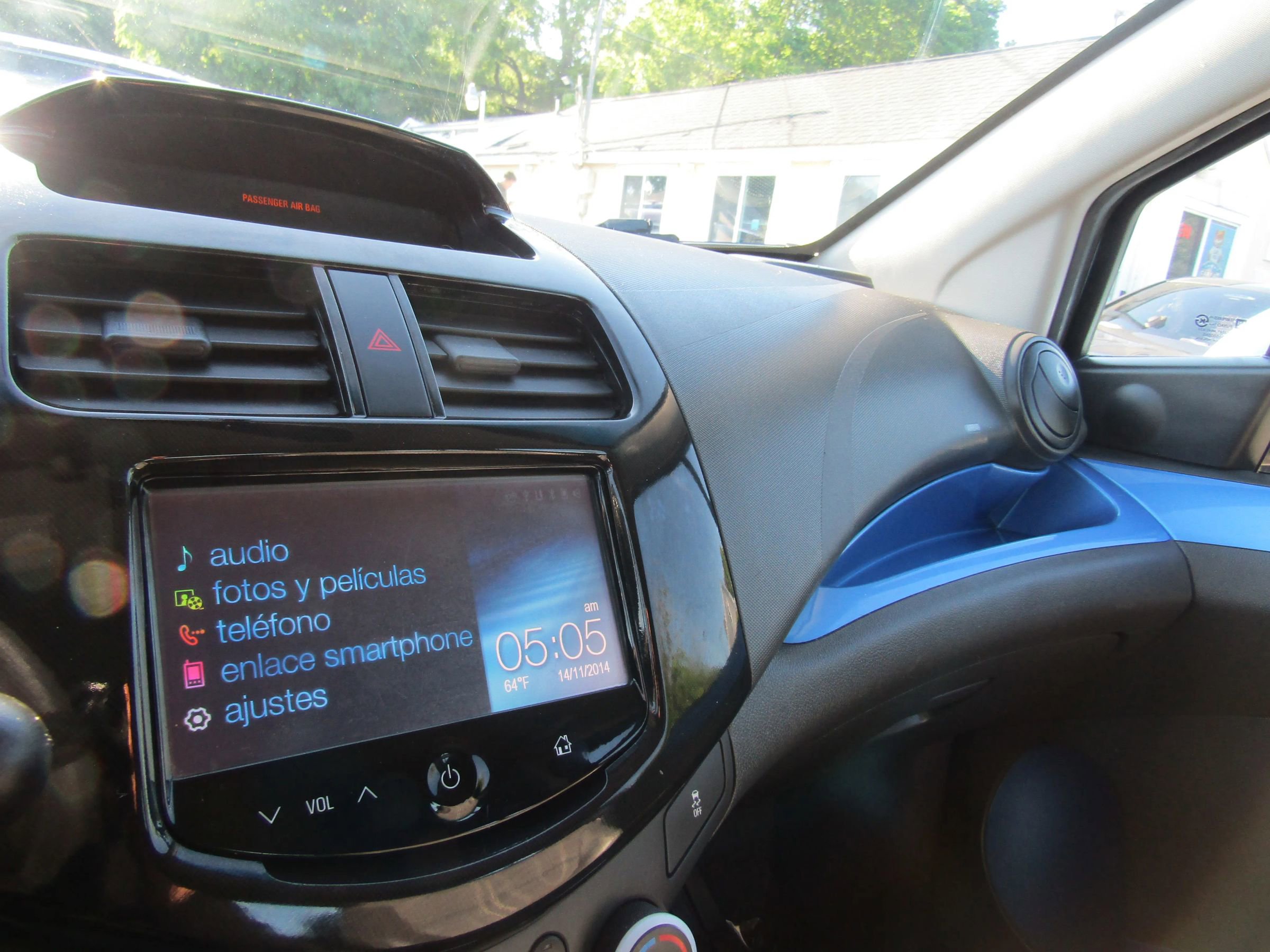 Used 2015 Chevrolet Spark LT FWD image 29