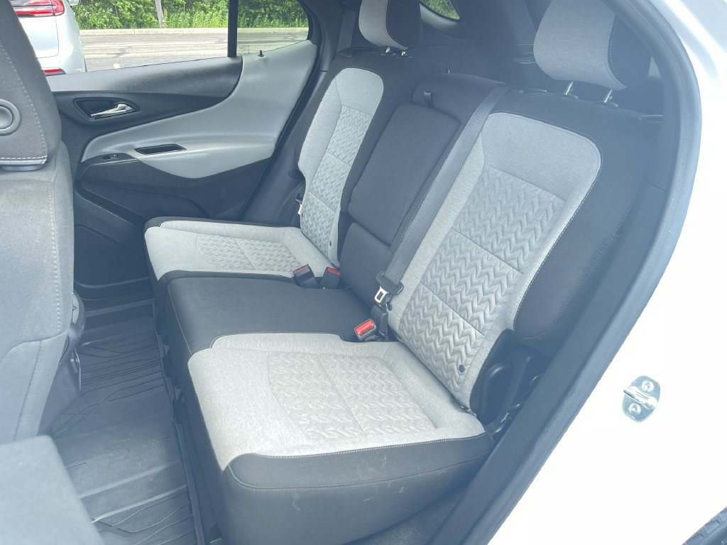 Used 2024 Chevrolet Equinox LS w/ LS Convenience Package FWD image 24