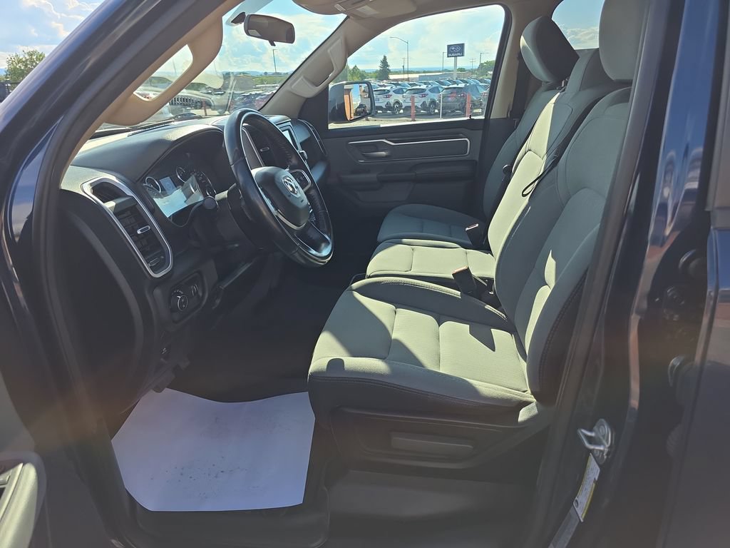 Used 2020 RAM 1500 Big Horn AWD/4WD image 11