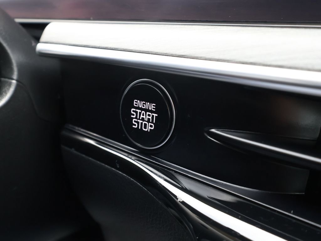 Used 2025 Kia K5 EX image 19