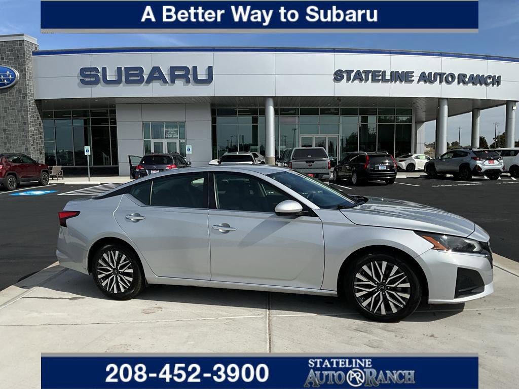 Used 2023 Nissan Altima 2.5 SV