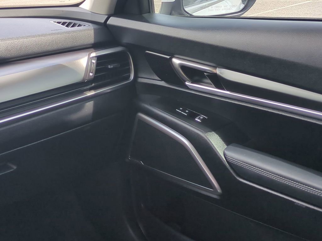 Used 2023 Kia Telluride S w/ S Sunroof Package image 19