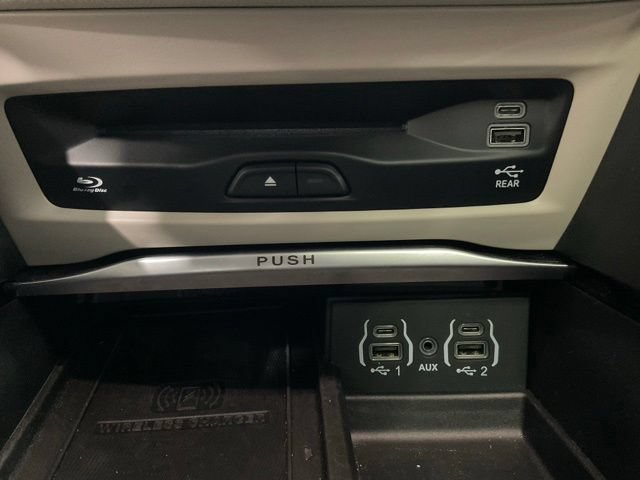 Used 2023 Chrysler Pacifica Limited w/ Uconnect Theater Family Group AWD/4WD image 36