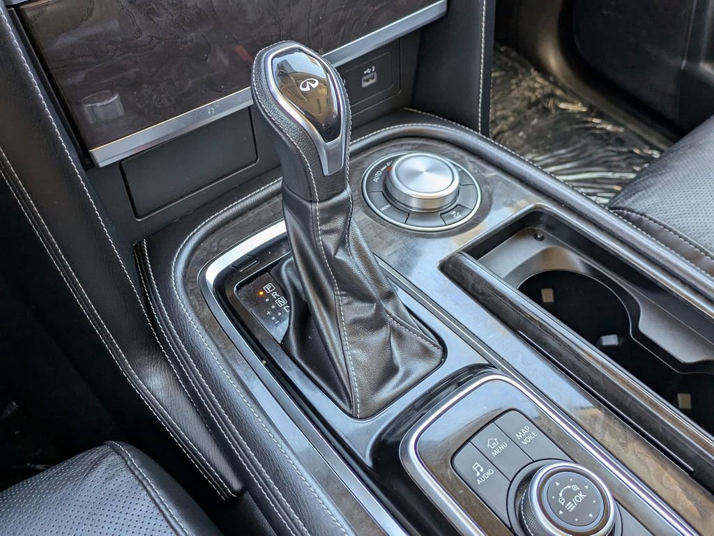 Used 2024 INFINITI QX80 Luxe image 18