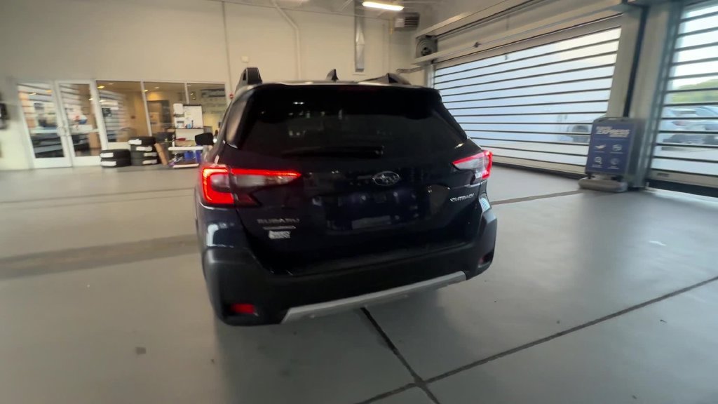 Certified 2024 Subaru Outback Limited AWD/4WD image 10