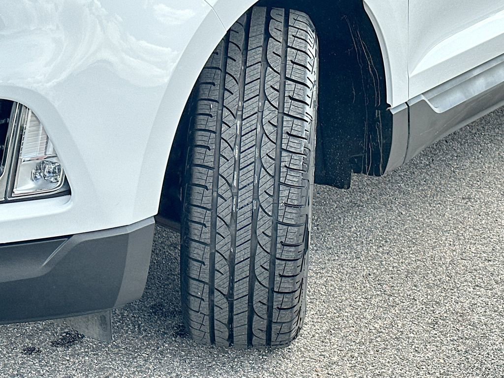 Certified 2024 Ford Edge SEL w/ Sport Appearance Package image 25