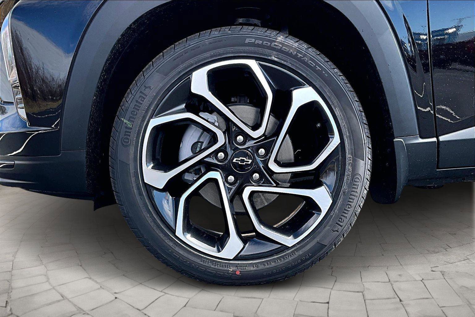 New 2026 Chevrolet Trax RS w/ Driver Confidence Package image 15