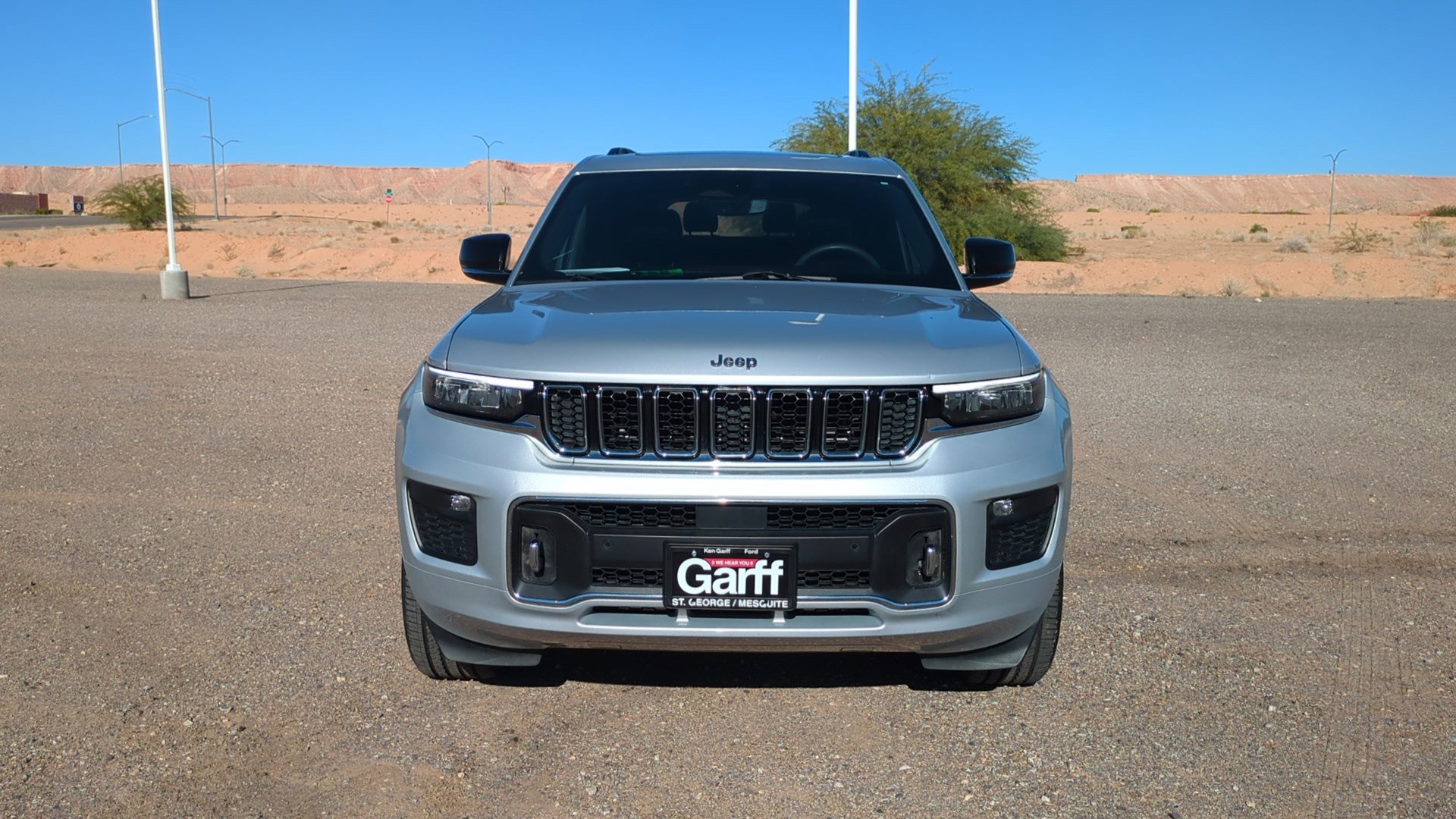 Used 2023 Jeep Grand Cherokee L Overland image 8