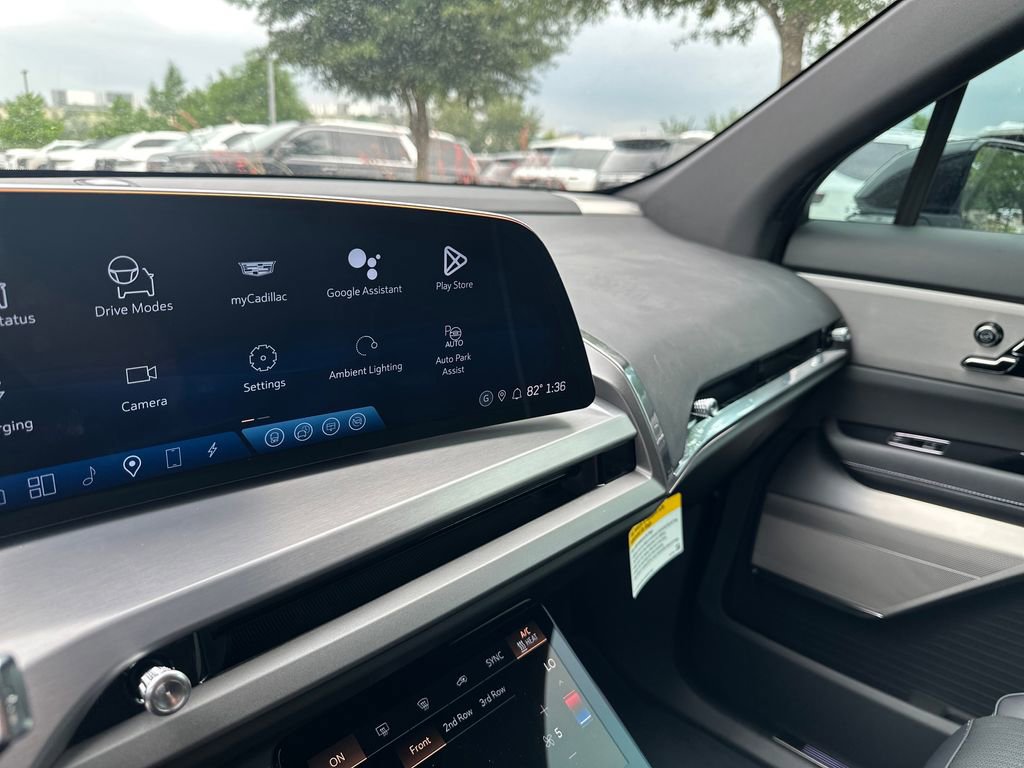 New 2026 Cadillac Vistiq Premium Luxury AWD/4WD image 22