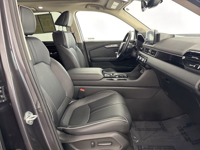 Used 2024 Honda Pilot Elite image 21