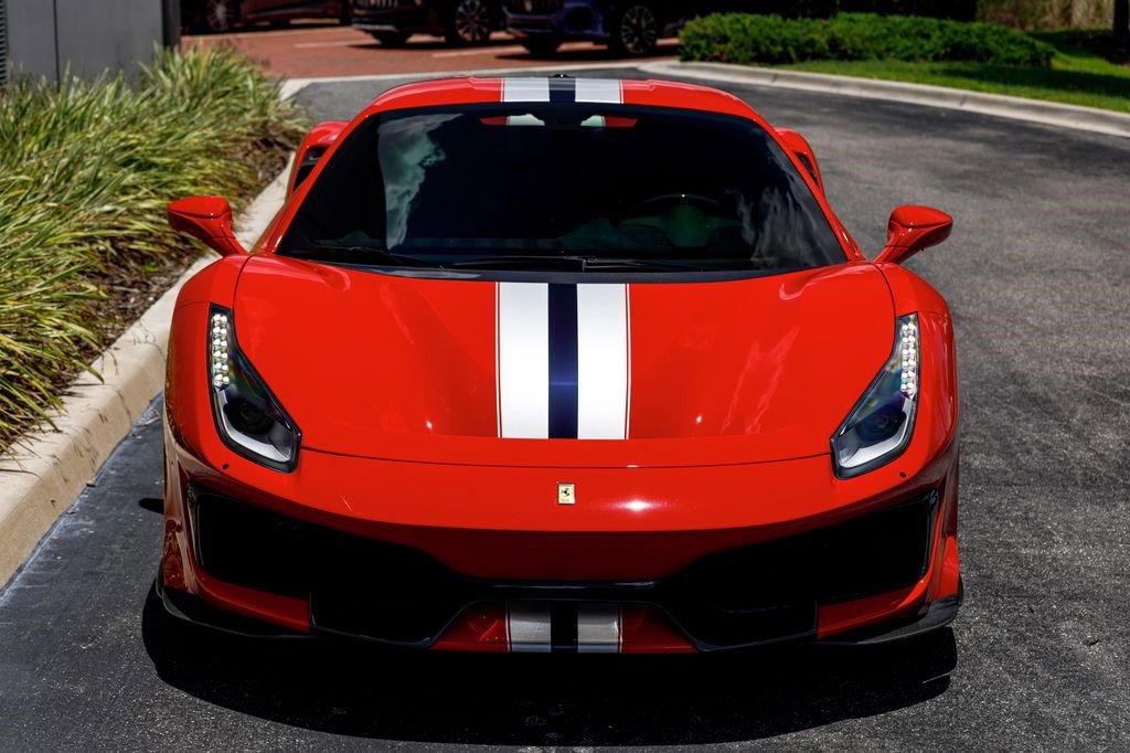 Used 2019 Ferrari 488 Pista Coupe RWD image 8