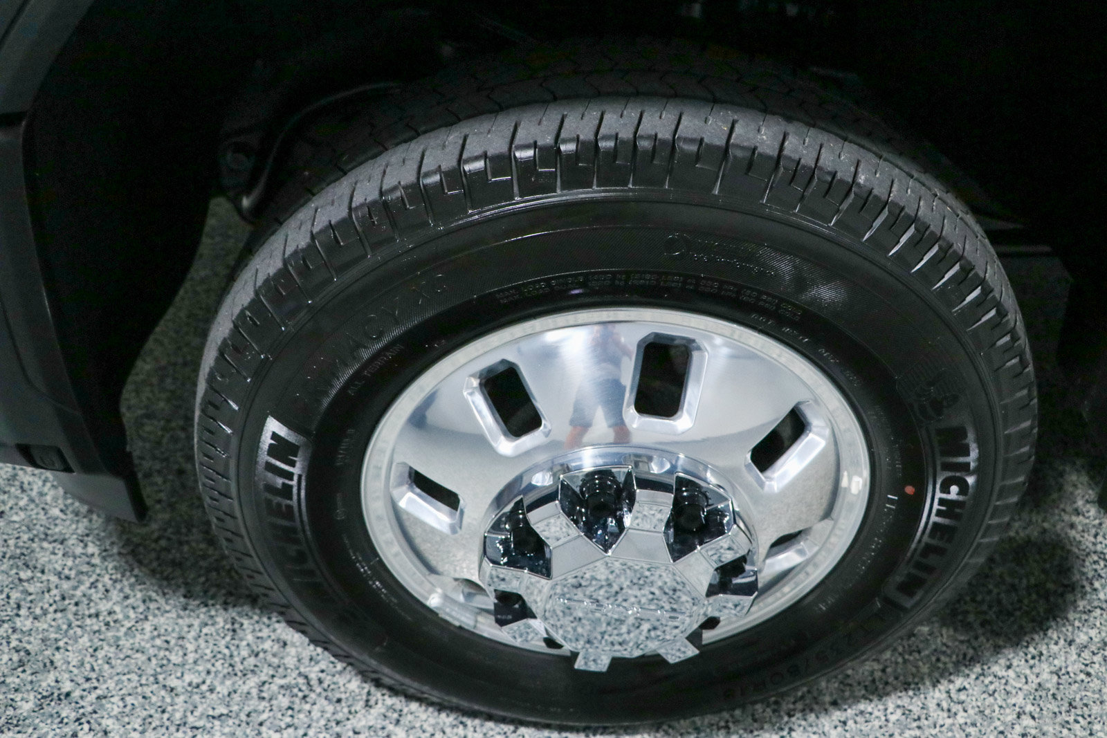 Used 2025 GMC Sierra 3500 Denali AWD/4WD image 11