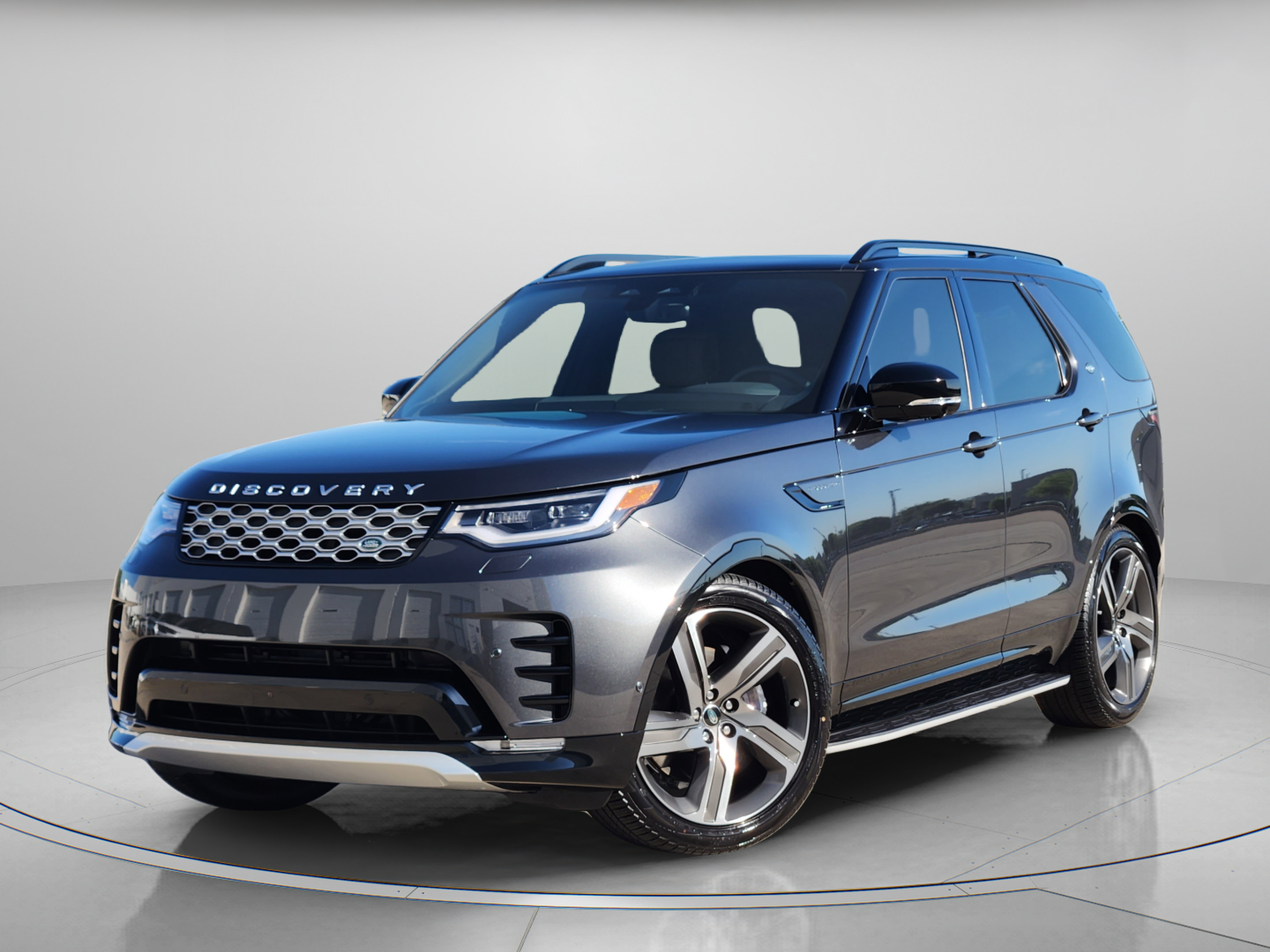 New 2026 Land Rover Discovery Limited Edition