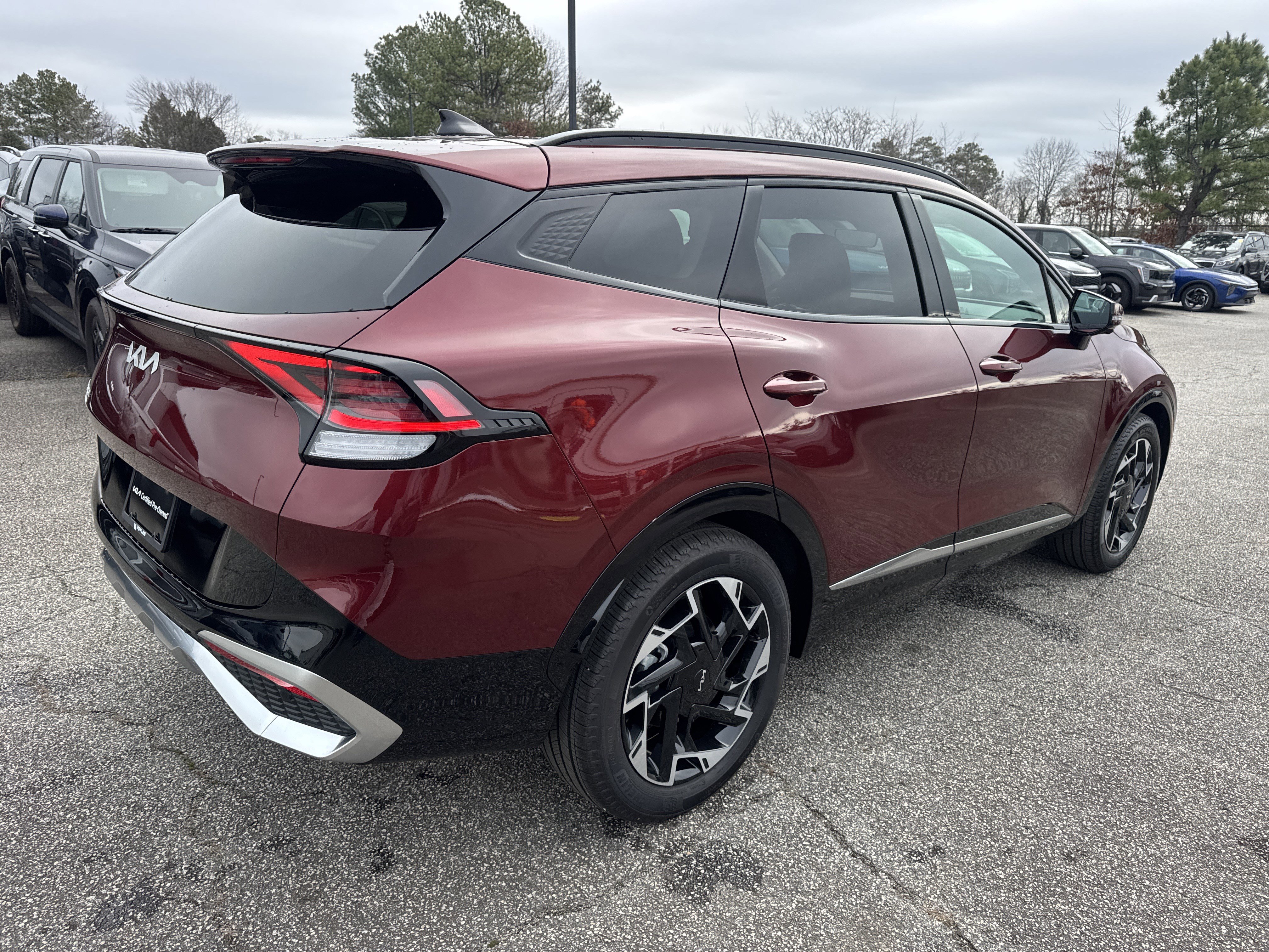 Certified 2025 Kia Sportage SX image 7