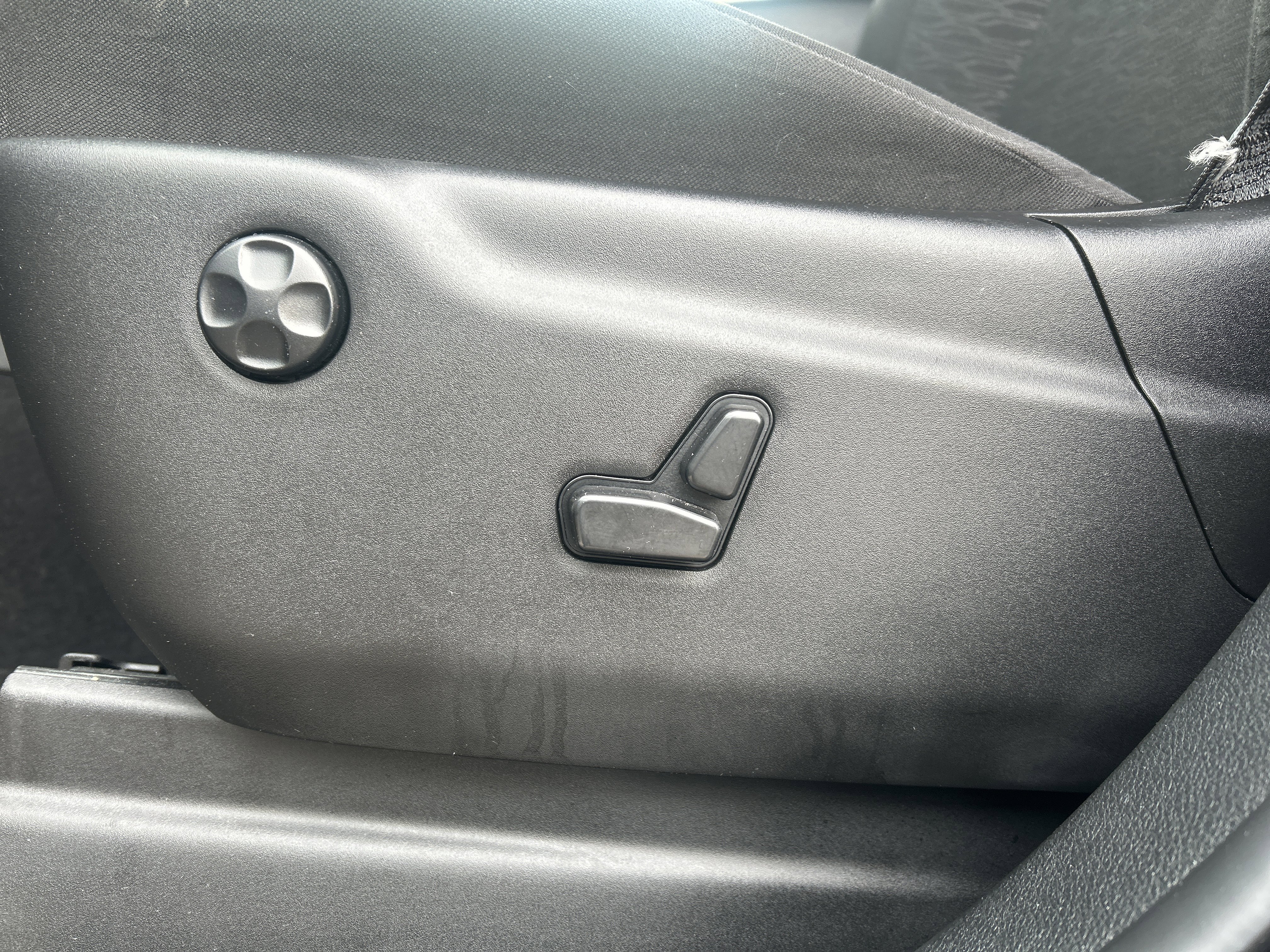 Used 2023 Dodge Durango GT image 15