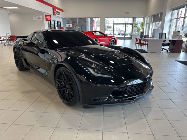 Used 2016 Chevrolet Corvette Z06 w/ 2LZ Preferred Equipment Group RWD image 7