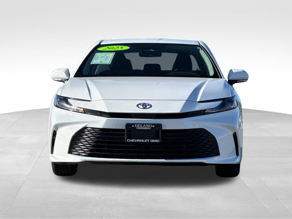Used 2025 Toyota Camry LE FWD image 8