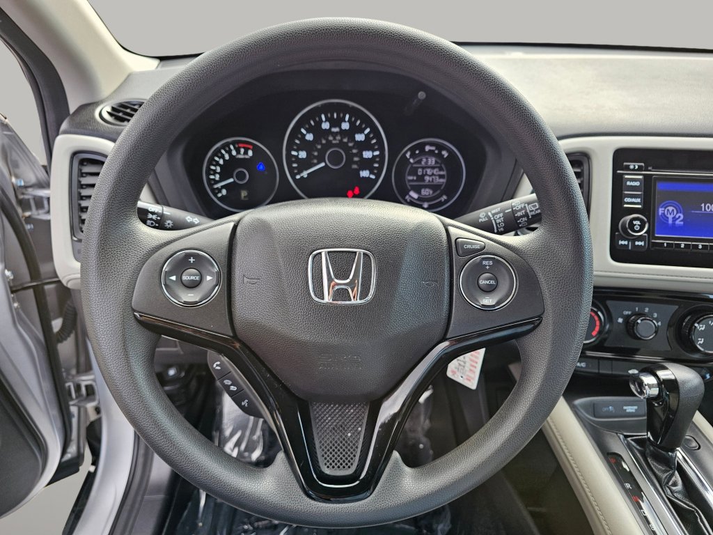 Used 2016 Honda HR-V LX image 5