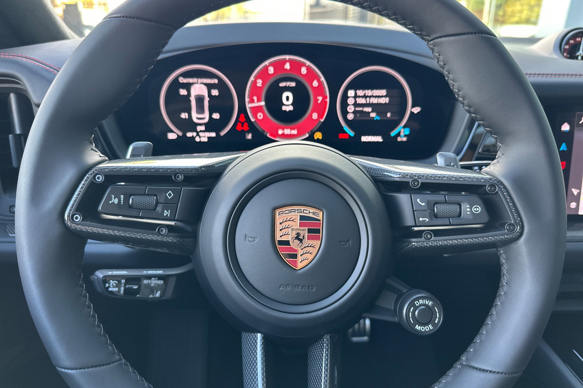 New 2026 Porsche Cayenne GTS image 30