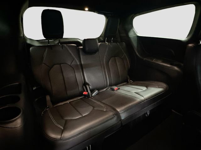 New 2026 Chrysler Pacifica Select image 27