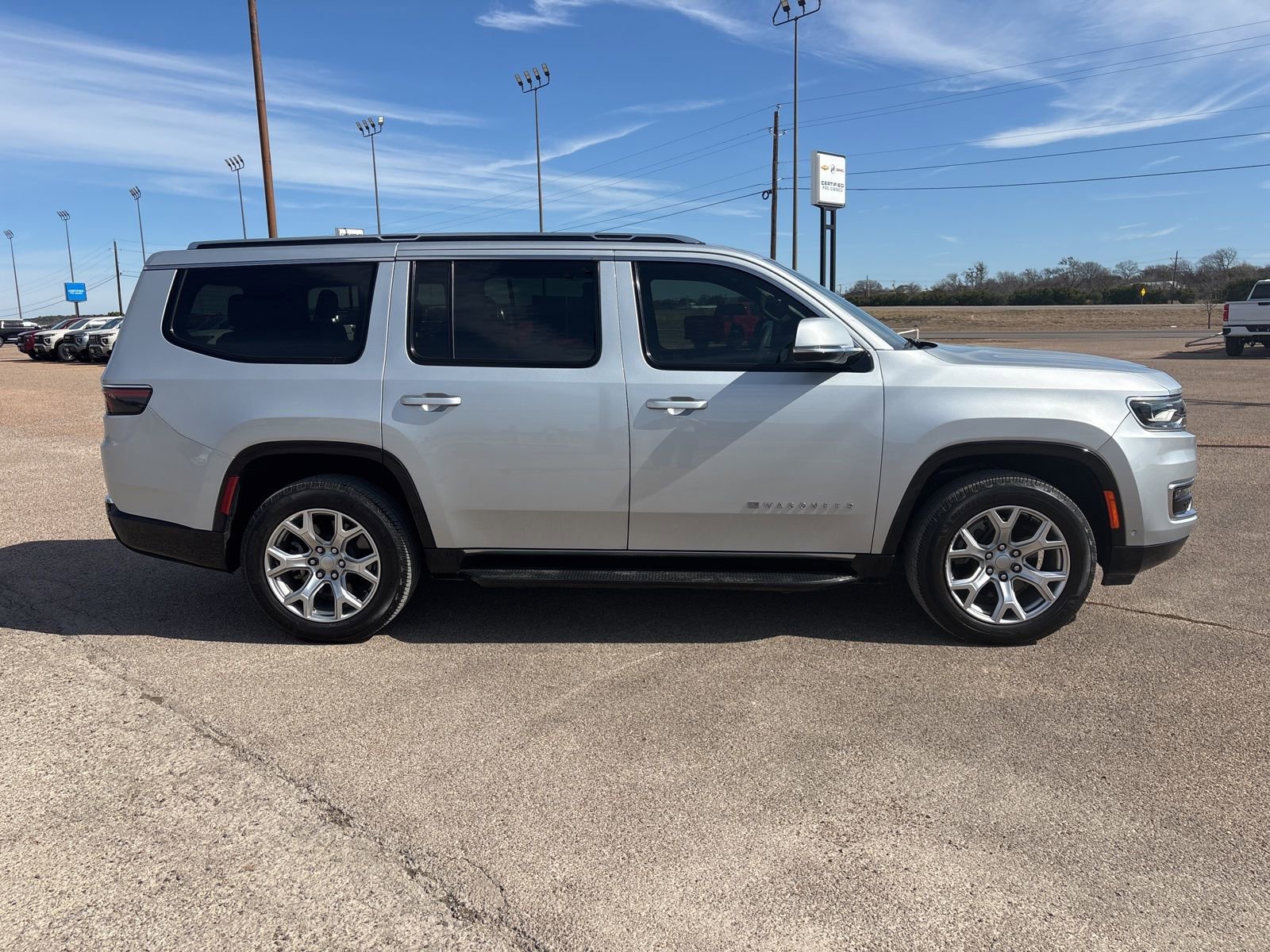 Used 2022 Jeep Wagoneer Series II image 7