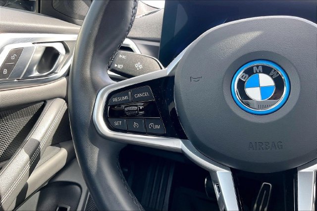 Used 2025 BMW i4 eDrive40 w/ M Sport Package RWD image 19